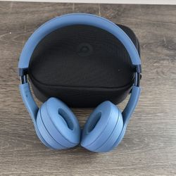 Beats Solo 4