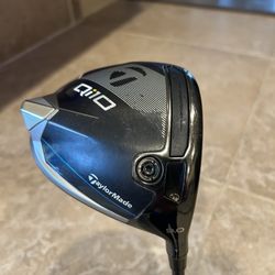 Taylormade QI 10 Driver Golf Club