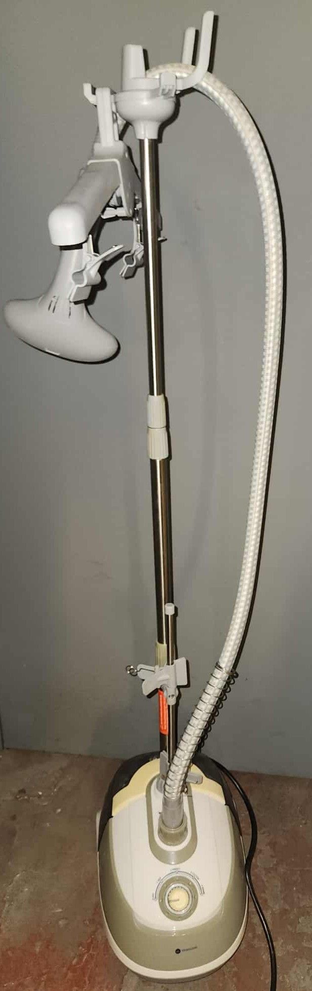 Homegear garment steamer