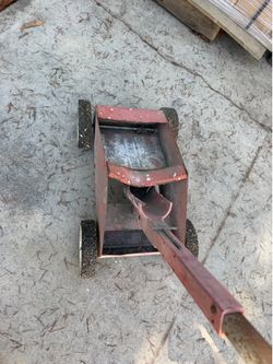 Small chalk line maker