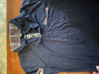 Se Vendé Camisas Medida SMALL Para Hombre En $10, Estan En Buenas Conditiones 