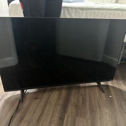 45 in” 4k Vizio Smart TV