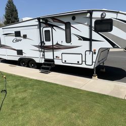 2014 Cougar 5th Wheel