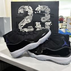 JORDAN 11 SPACEJAM SZ 9.5….$299.99 OBO…ALL OFFERS WELCOME!!!