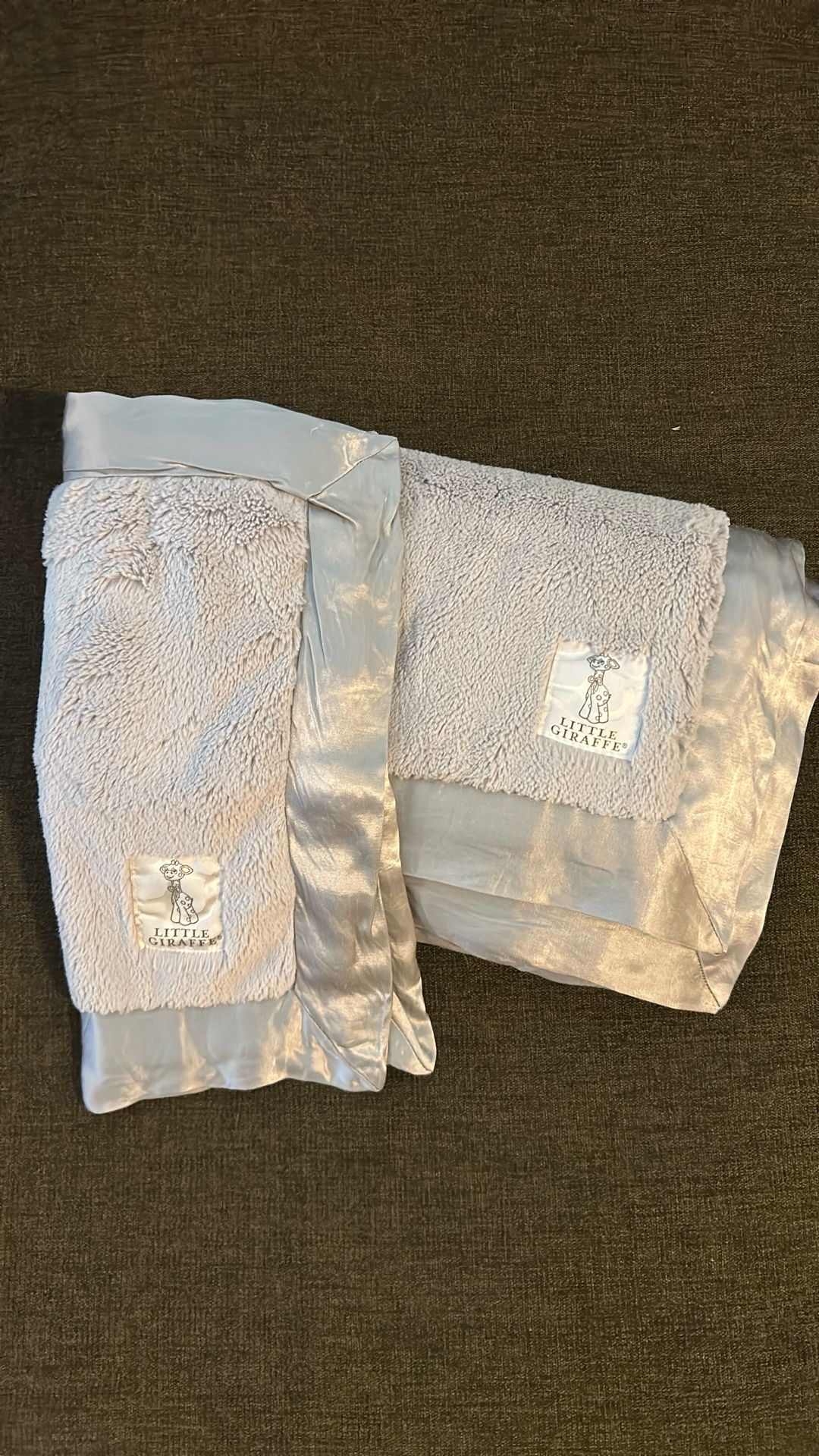 Little Giraffe Baby Blanket And Blanky In Light Gray