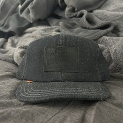VTG BOHO 70’S YOUTH LEVIS MADE IN USA BLUE DENIM SNAP TRUCKER HAT SIZE OSFA