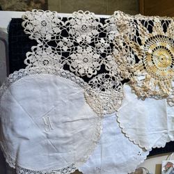 9 Doilies