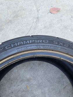 GT Radial Champiro SX2 extreme Tire 235 40 18