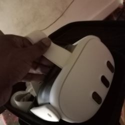 512gb Meta Quest 3 VR Headset & Controllers