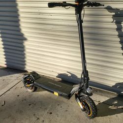 H1 Electric Scooter 1000w 25mph