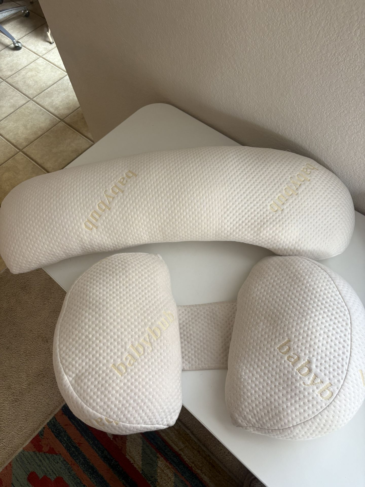 Maternity pillow