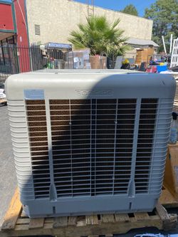 Bonaire 5300,6800 CFM 115 Volt 2-Speed Down/Side Discharge Roof Top Evaporative Cooler for 2500 sq