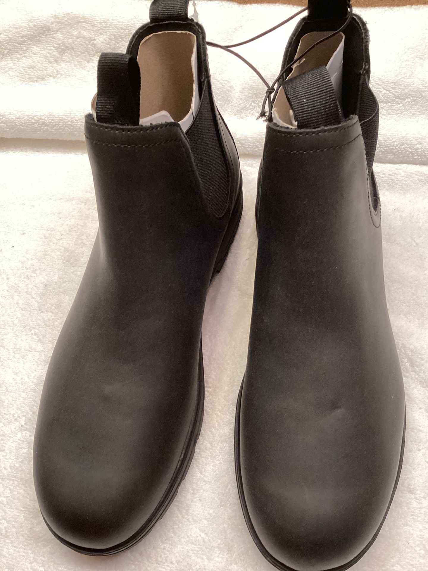 Men’s Black Huxley Boots Size 10.5