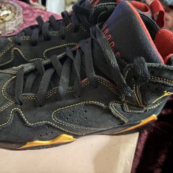 Variety Of Lightly Used Sneakers