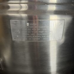 Steam Jacketed Kettle - Cleveland KGL-80-T