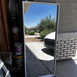 Mirror 