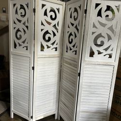 2 White Wooden Divider 