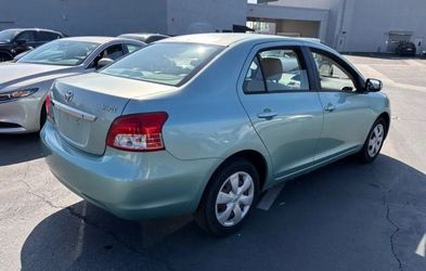 2007 Toyota Yaris