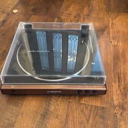 Audio-technica Turntable AT-LP60X