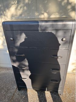 4 drawer waterfall dresser
