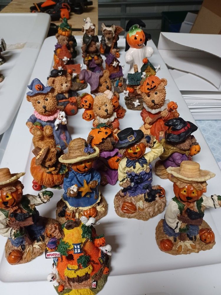 K's Collection Holiday Bears