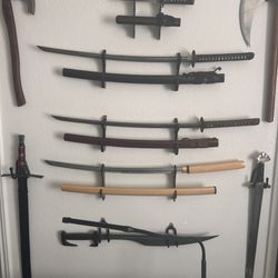 Swords And Axes For Sale All Repro Samurai Are From Japan 