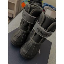 Nautica Snow Boots Size 7c 