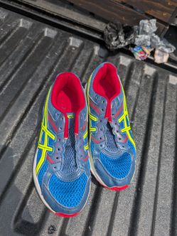 Kids shoes
