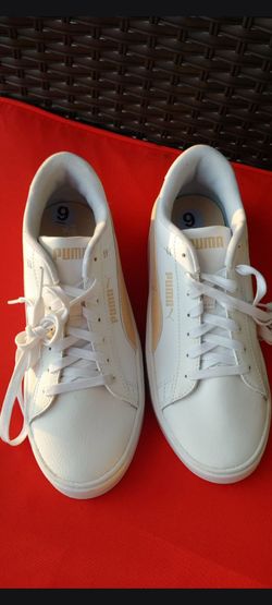 Puma White Low-Top Sneakers Size 9