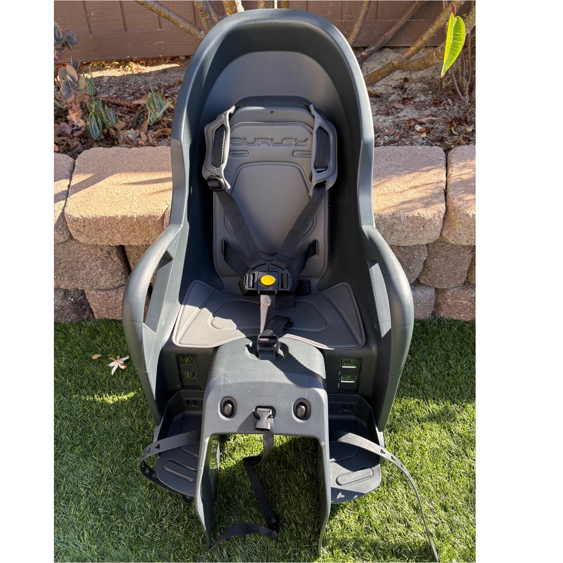 Child Bike Seat-Burley-Hardly Used!!! $80 OBO!