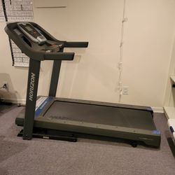 Horizon Fitness Treadmill Like New