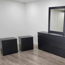 BLACK DRESSER WHIT MIRROR AND TWO NIGHTSTANDS - CÓMODA CON ESPEJO Y DOS MESITAS DE NOCHE COLOR NEGRO 