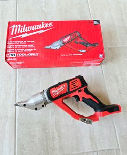 Milwaukee 18V 18 Gauge Double Cut Metal Shear
