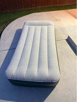 SleepLux Twin Air Mattress with Built-in Electric Pump