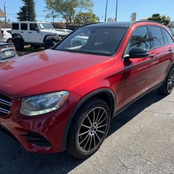 2017 Mercedes Benz GLC 300