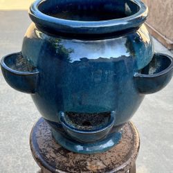 Round 18” W x 16” Tall Teal Blue Ceramic Outdoor Strawberry pot 6 Pocket
