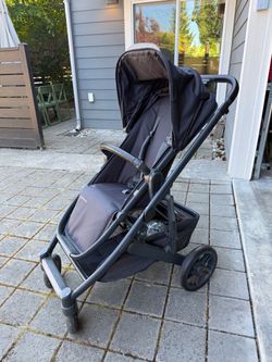 UPPAbaby Cruz V2 Stroller — Smooth Ride, Great Condition