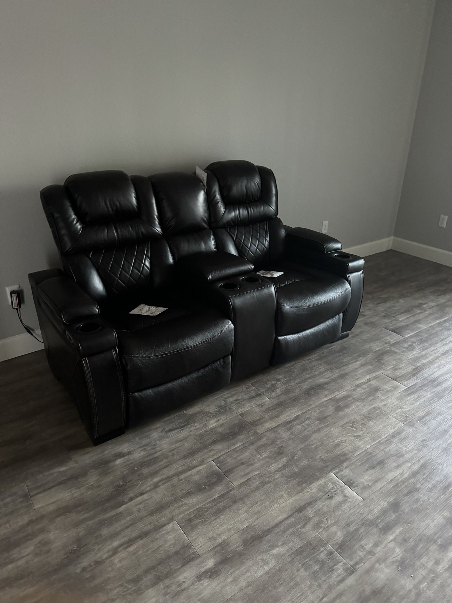Electric Entertainment, Sofas Recliners