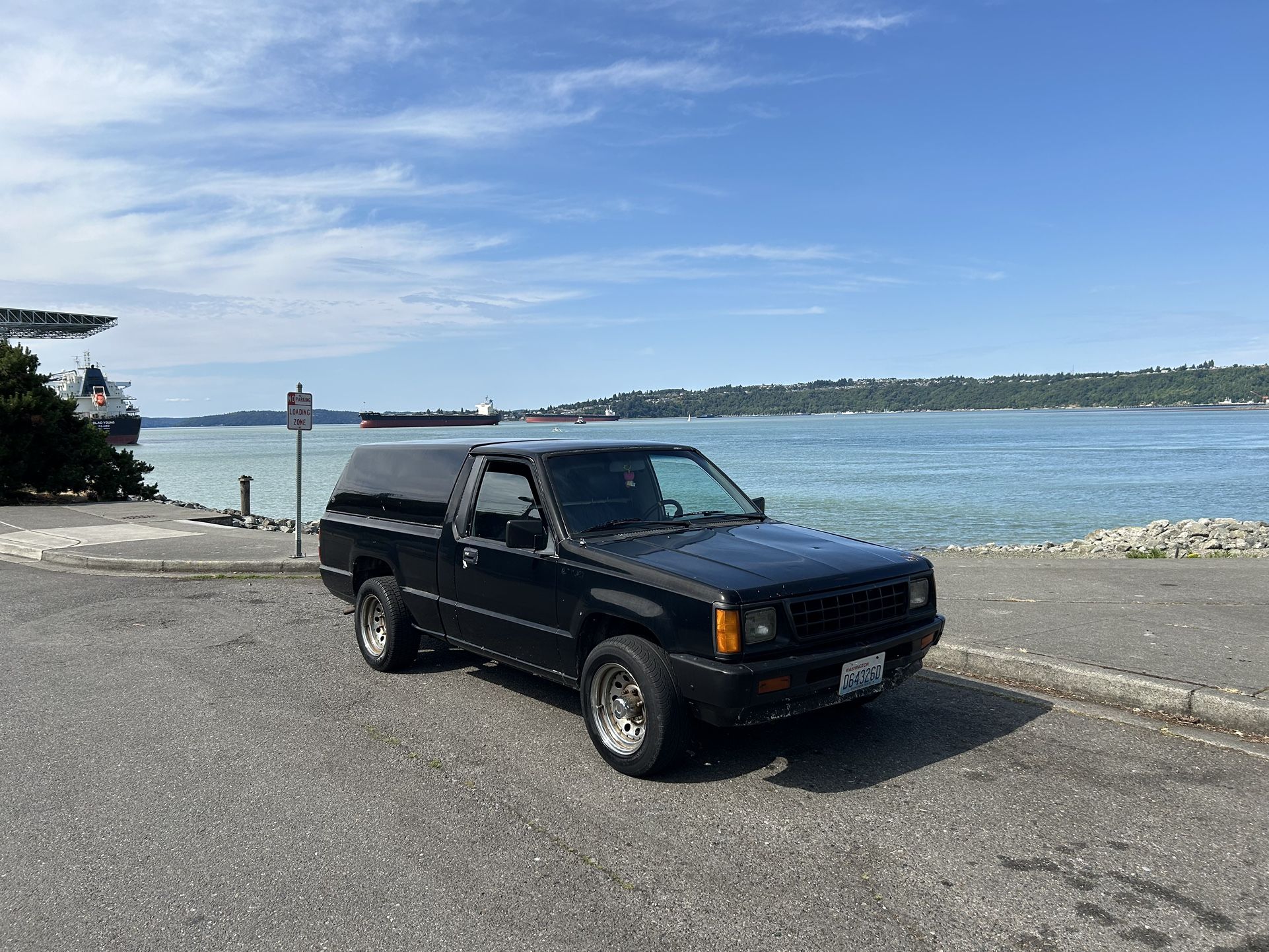 🚘 1990 Mitsubishi Mighty Max – Classic Pickup, Runs Strong! 💪🛻