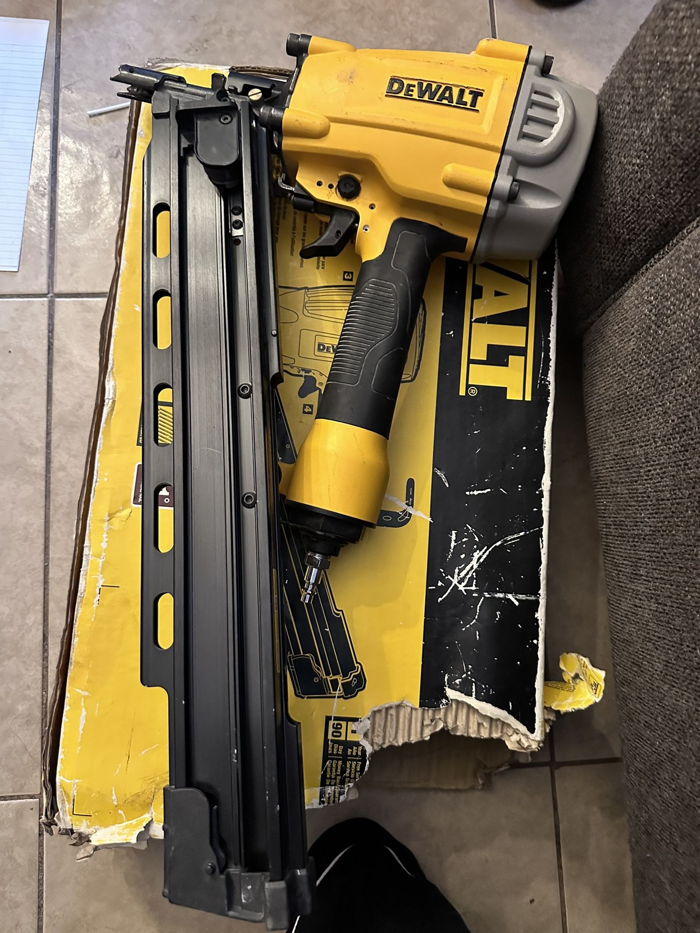 Dewalt Nail Gun 