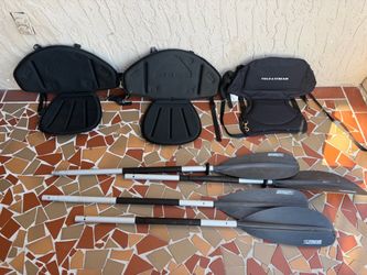 Kayak Seats and Paddles $70firm for the whole lot, not separating