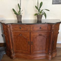 Buffet-Side Board
