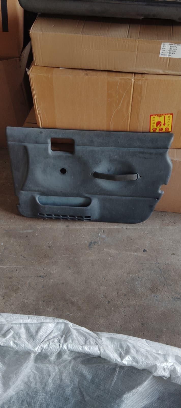 03-06 Jeep Wrangler Right Passenger Side Door Panel Oem