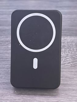 MagSafe Magnetic Wireless Power Bank