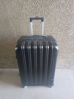 Large Black Hard Shell Spinner Luggage Suitcase