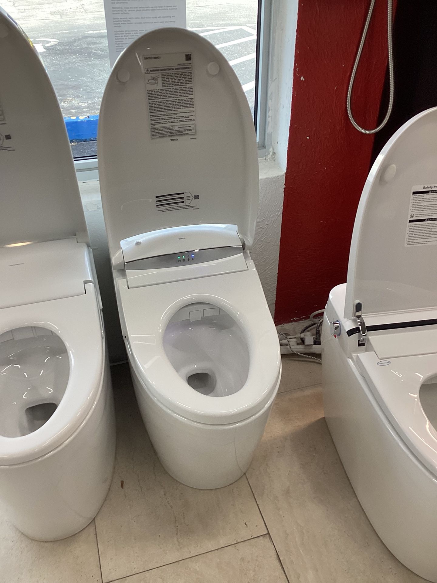 Toto G5A New White Color Toilet Bidet Washlet Smart Toilet Combo With Auto Open Close Seat Tornado Flush System Ready For Pick Up Today