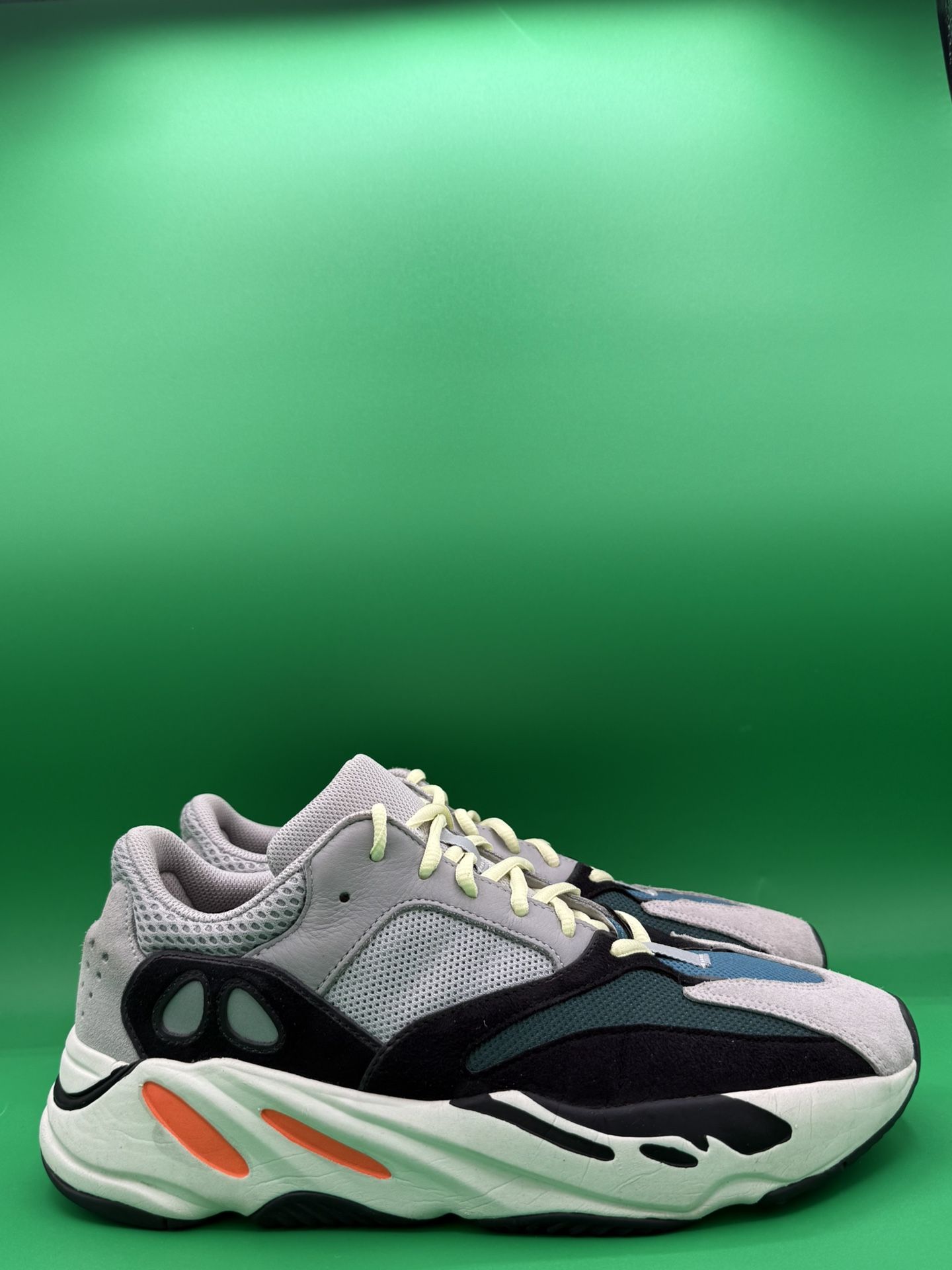 Adidas Yeezy 700 “WaveRunner” Size 10.5 No Box