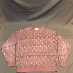 Essay- Linda Larson vintage sweater size (L)