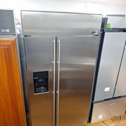 42" Ge Monogram Refrigerator And Freezer Built In Side By Side 42" Inch 