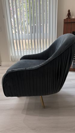 Antique Comfortable Single Chair For Two